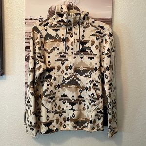 Columbia fleece pullover with front pocket